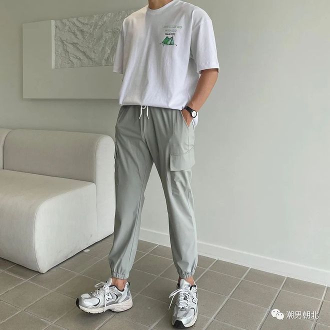 PP电子-男生夏季“休闲干净”的穿搭这3套精致帅气赶紧收起来