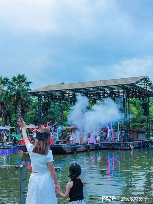 PP电子-知乎 四川旅游穿什么衣服合适 纯干货分享！太实用了